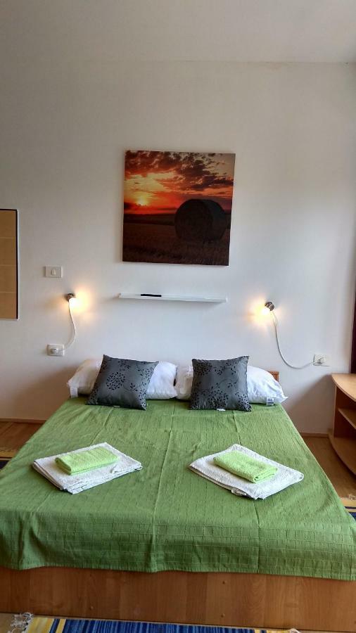 Apartmaji Suhorje Екстериор снимка