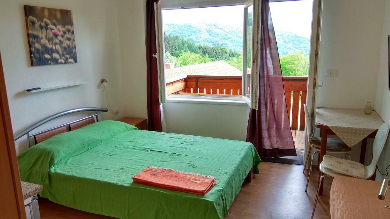 Apartmaji Suhorje Екстериор снимка