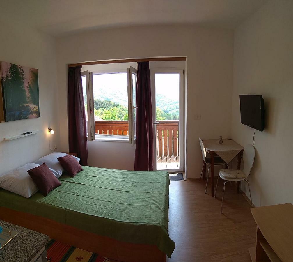 Apartmaji Suhorje Екстериор снимка