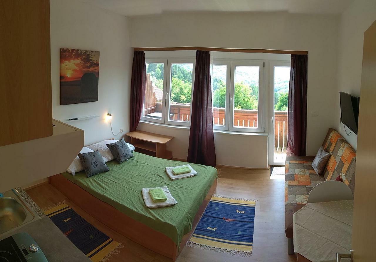 Apartmaji Suhorje Екстериор снимка